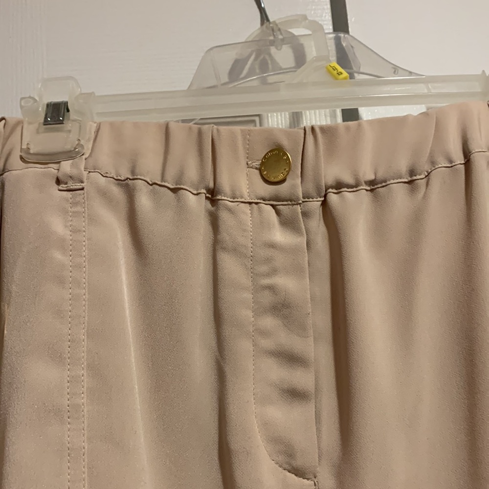 Beige pants - Picture 5 of 8